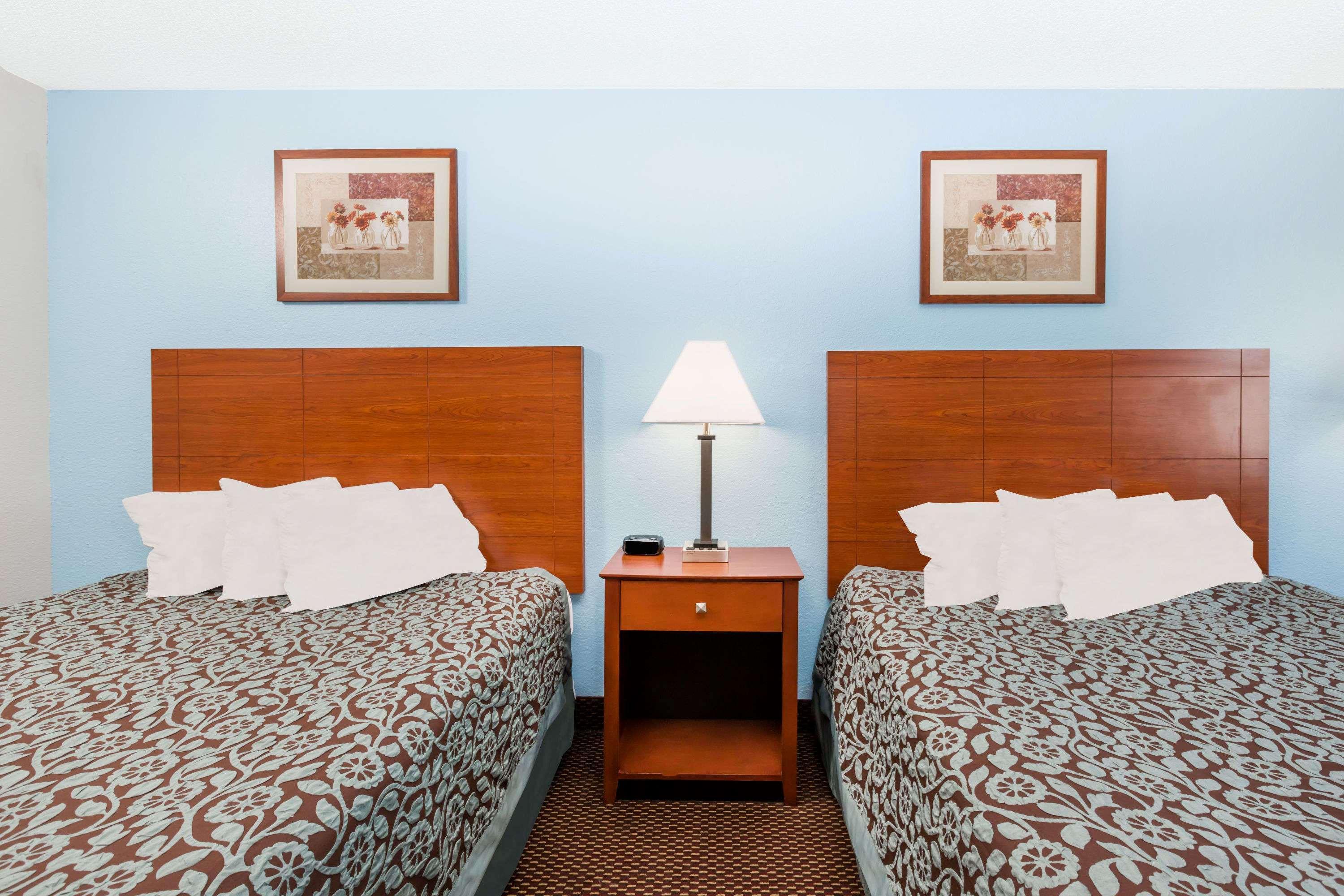 Days Inn By Wyndham Ankeny - Des Moines Esterno foto