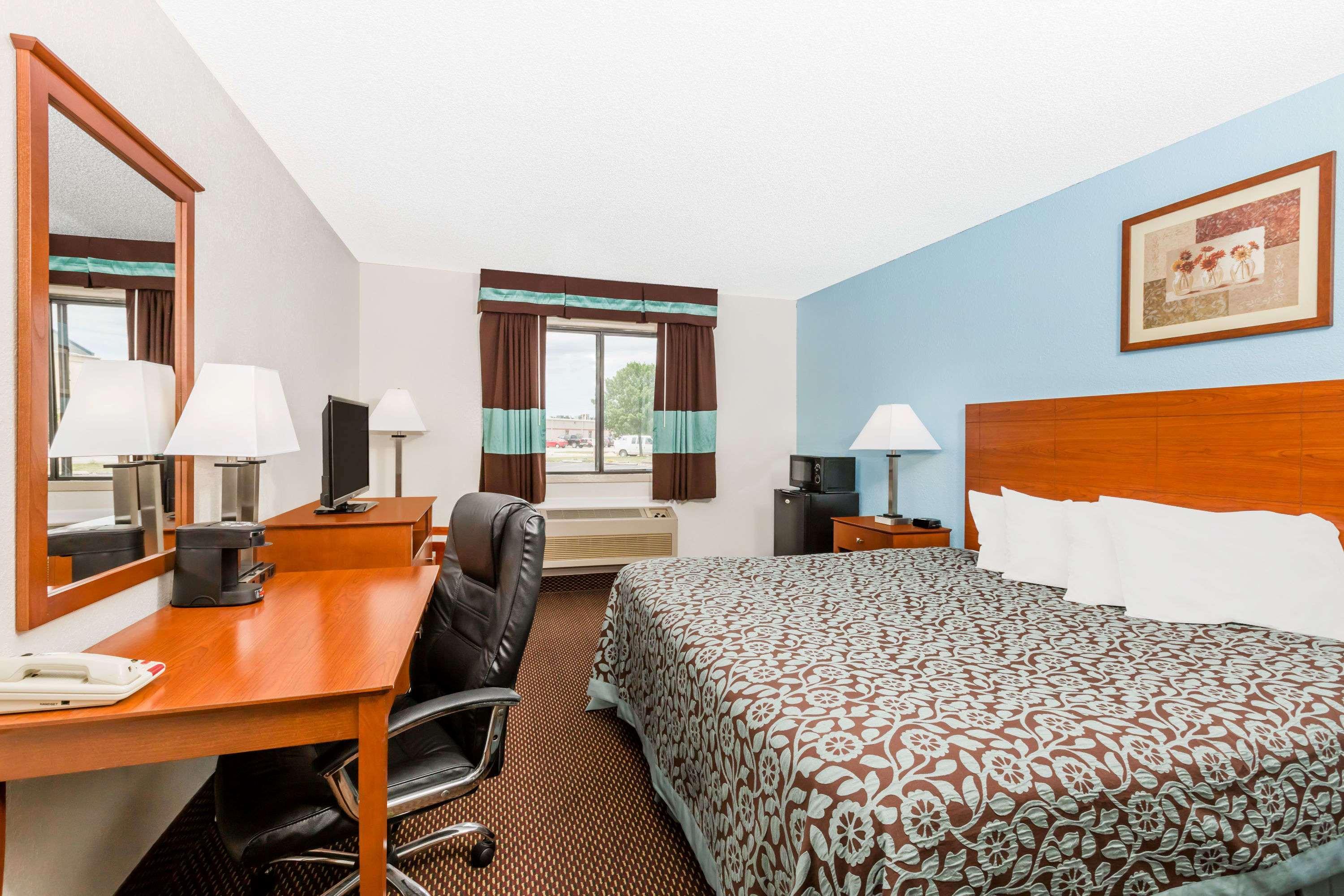 Days Inn By Wyndham Ankeny - Des Moines Esterno foto